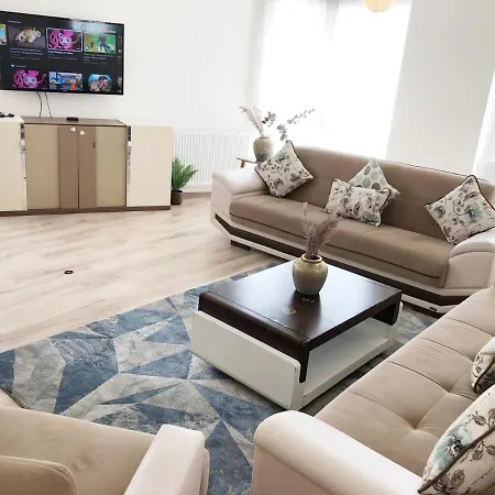 Superb 4-bedrooms In The Heart Of Sisli 伊斯坦布尔